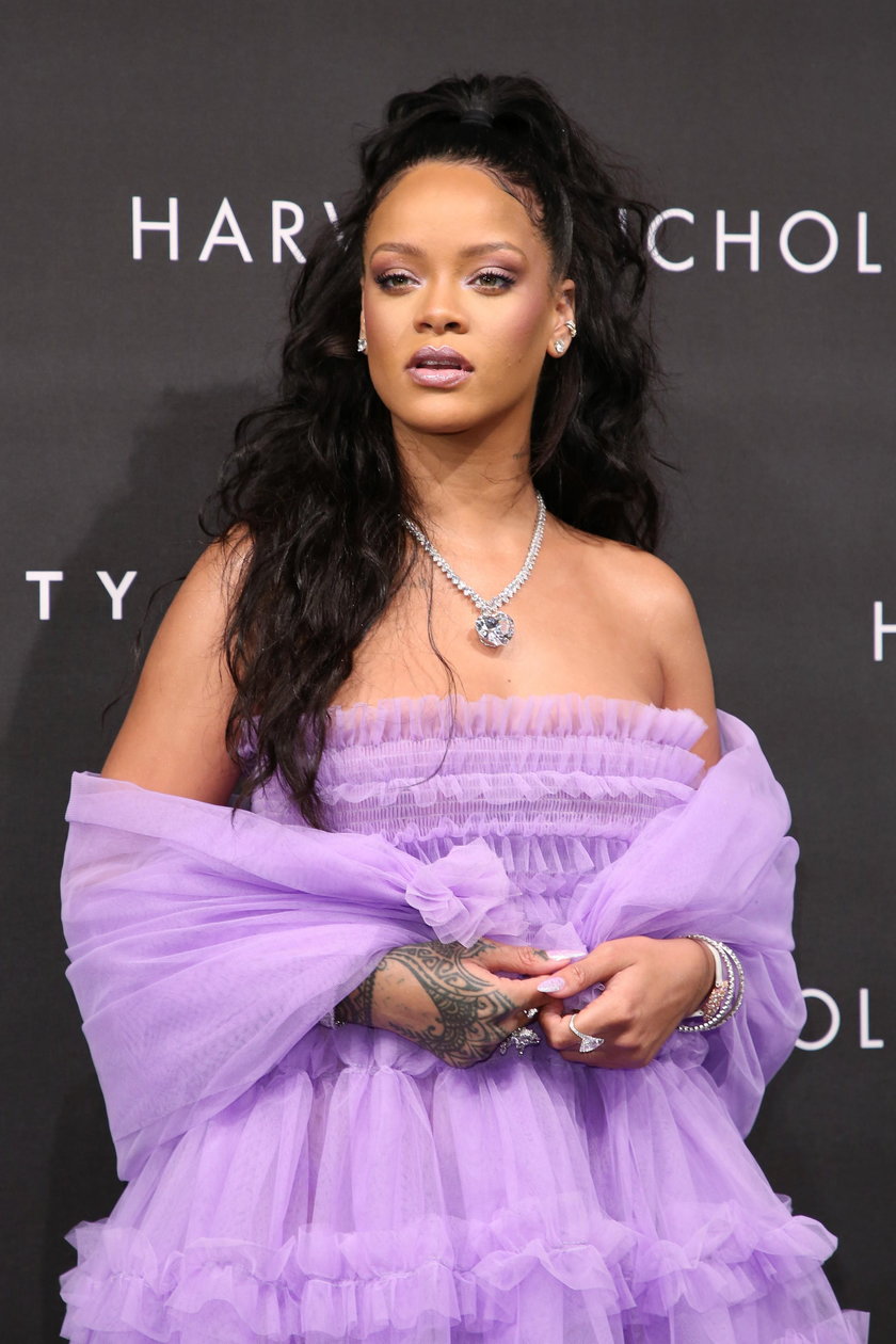 Rihanna nie mogła sprzedać domu