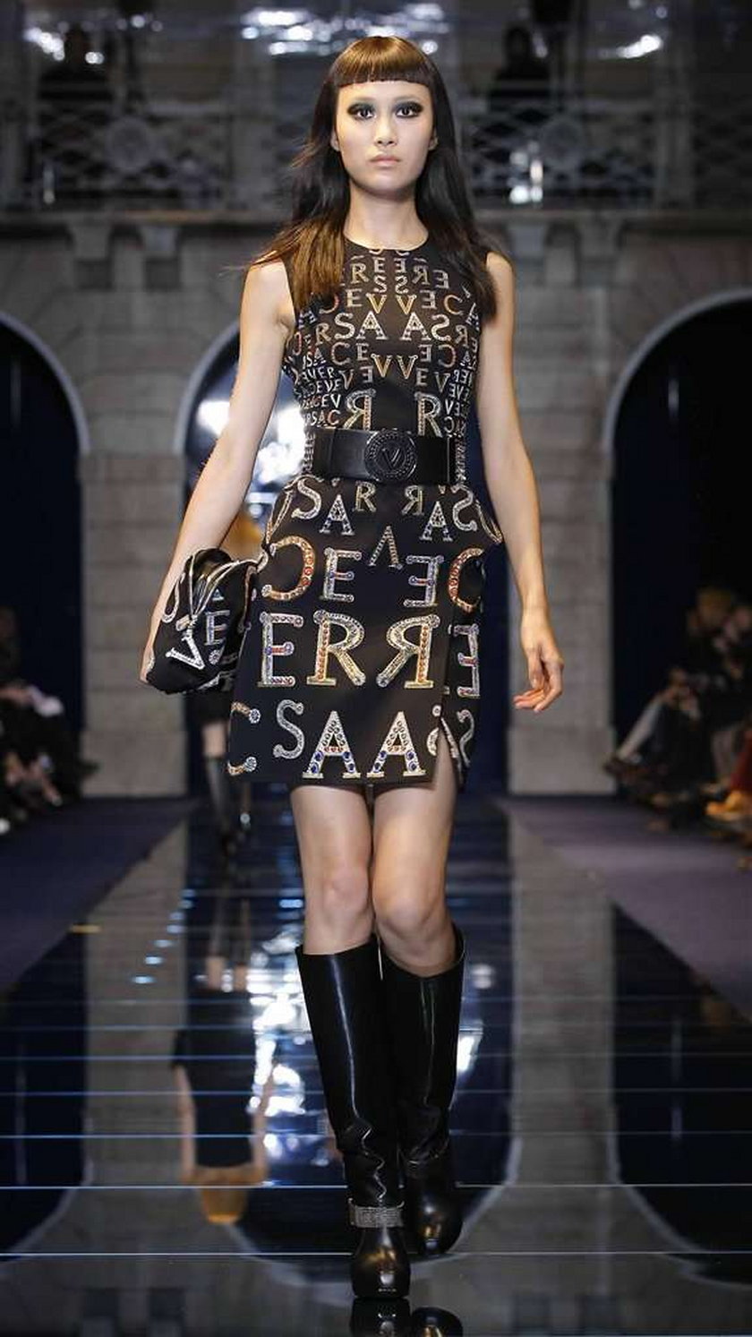 Kolekcja Versace jesień zima 2012