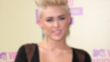 Miley Cyrus w nowej fryzurze na gali MTV