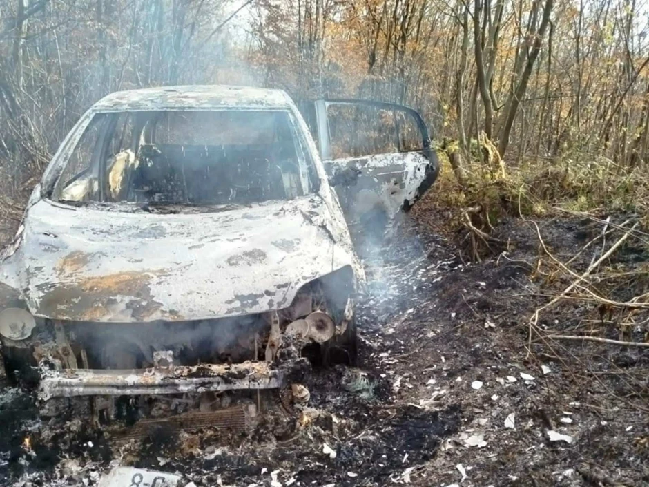 Zapaljeni auto nakon pljačke u Kalesiji