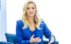 Kurdej-Szatan krytykowana za śpiewanie kolęd. Aktorka odpowiada: Kościół i wiara to nie jest PiS!