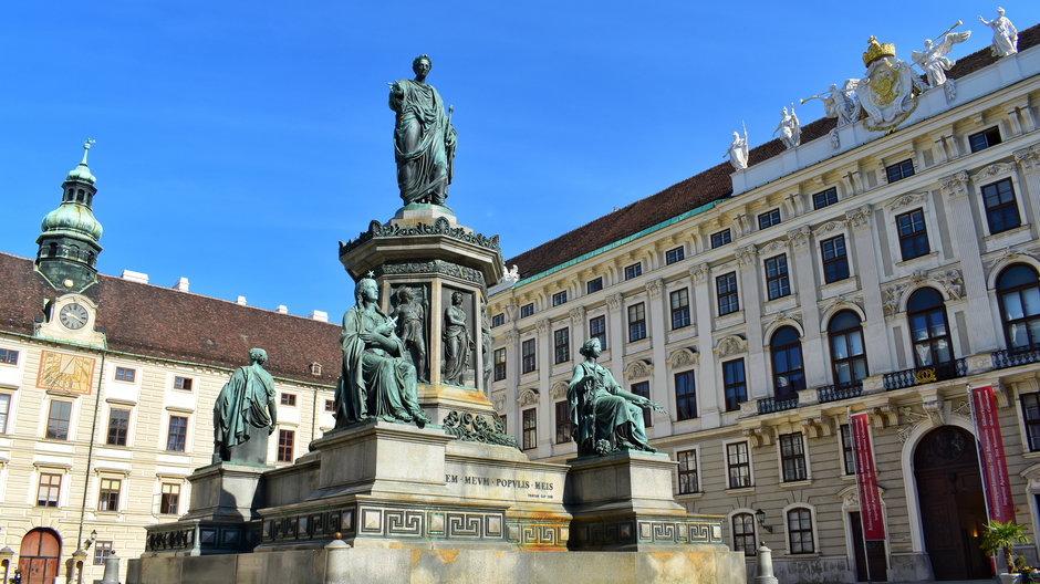 Pomnik Franciszka Józefa, Hofburg w Wiedniu