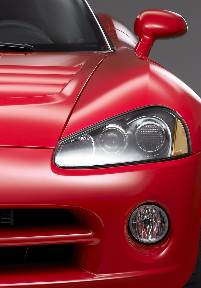 Dodge Viper SRT10: model 2008 już w produkcji (wideo)