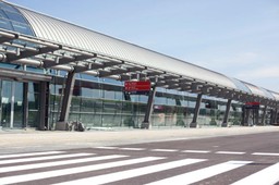 Ryanair uratował Modlin? Lotnisko będzie zarabiać