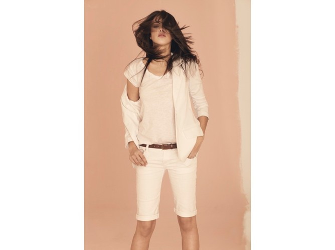 Stylizacje z kolekcji New Yorker Amisu wiosna/lato 2012