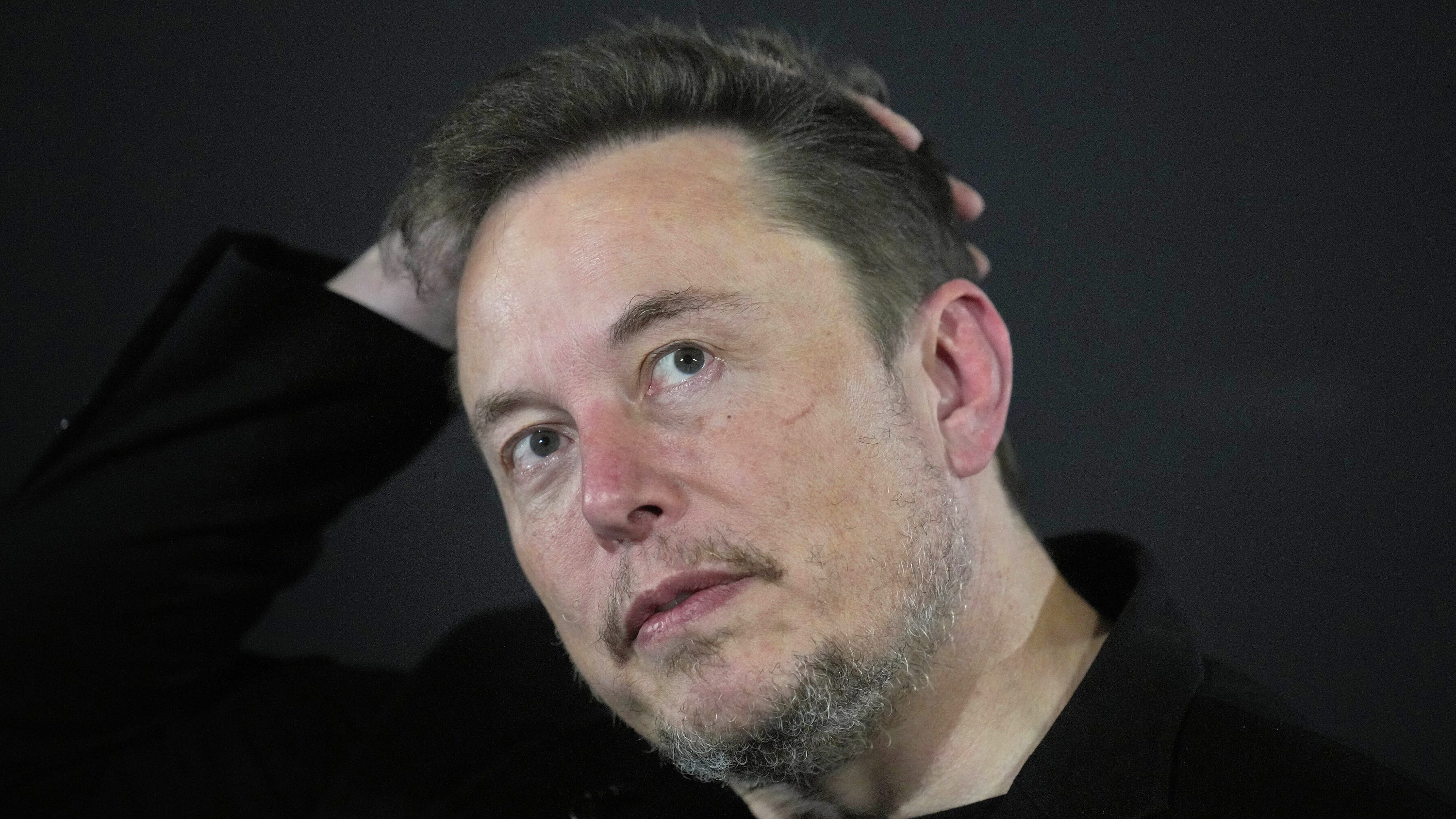 UK minister tells Musk 'mind your own business' after rally violence