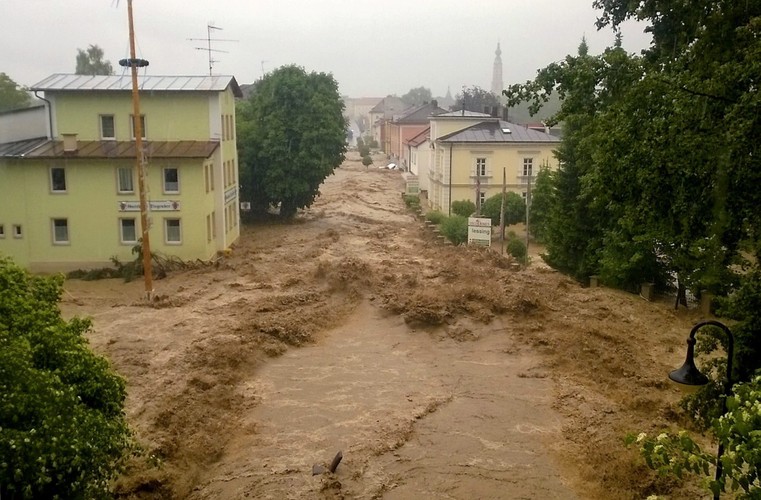 POWÓDŹ W NIEMCZECH