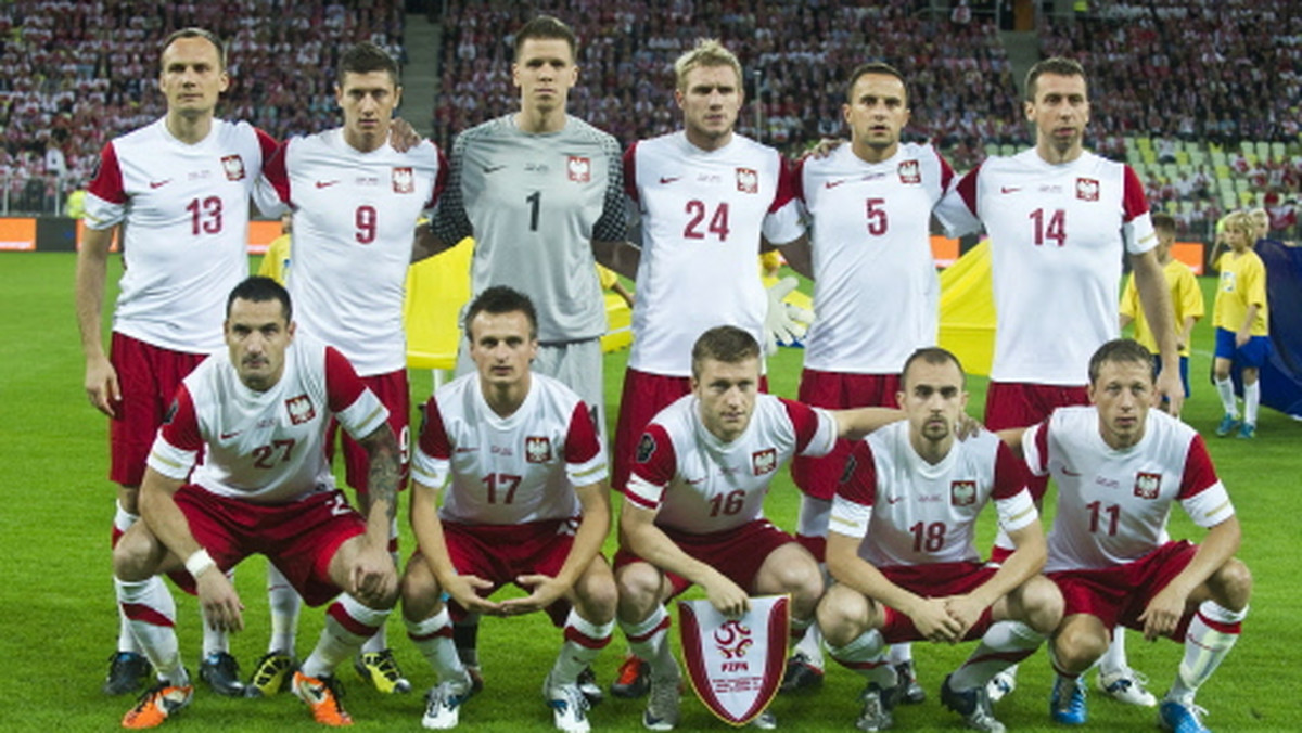 Pomocnik FC Koeln Sławomir Peszko i obrońca Anderlechtu Bruksela Marcin Wasilewski zostali usunięci z reprezentacji Polski Franciszka Smudę z drużyny na dwa miesiące przed Euro 2012. Decyzje selekcjonera są pokłosiem pijackiej eskapady obu graczy, która miała miejsce w nocy z soboty na niedzielę - podały niemieckie media.