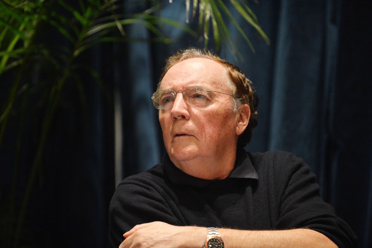 James Patterson (autor m. in. 'W sieci pająka' i 'Kolekcjonera') - zarobił 91 mln dol.