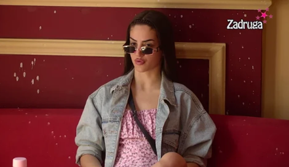 Anđela Đuričić provocira Anu Ćurčić zbog Ace Bulića