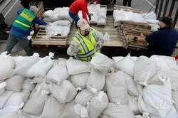 Paraliż w USA. Nadciąga huragan Sandy