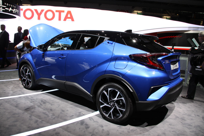 Toyota C-HR (Targi Paryż 2016)