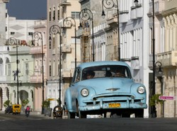 Wakacje na Kubie przypominają wyprawę do czasów PRL