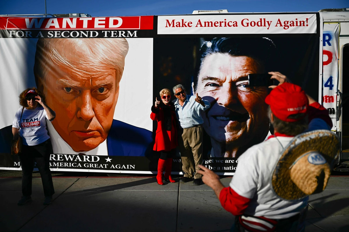 &#39;Trump would have lost the Cold War. Reagan is turning in his grave.&#39; Democrats react