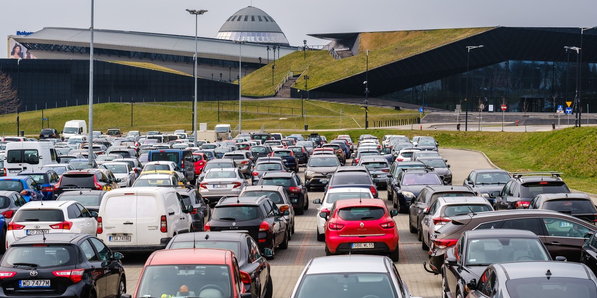 Wszystko wskazuje na to, że parking w strefie kultury w Katowicach od połowy maja będzie płatny