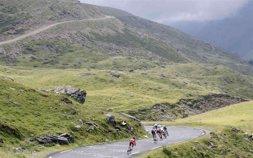 Koniec z pagórkami, czas na góry. TdF w Pirejach!