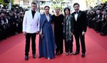 Joanna Kulig na ceremonii otwarcia 75. Festiwalu Filmowego w Cannes. W jakiej kreacji się pojawiła? Kto towarzyszył jej na czerwonym dywanie?