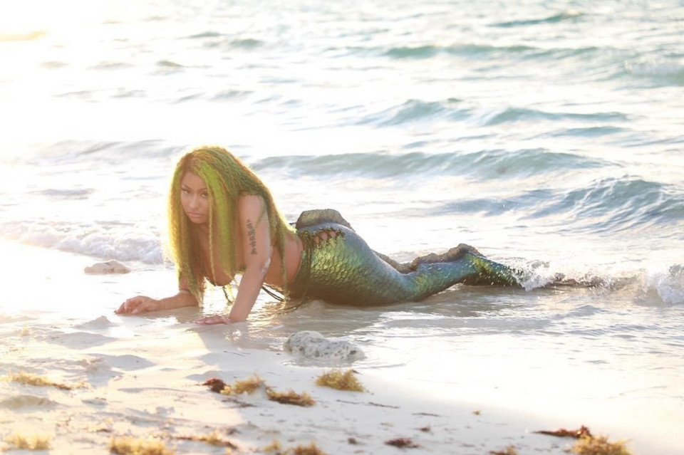 Nicki Minaj jako syrenka w najnowszym klipie