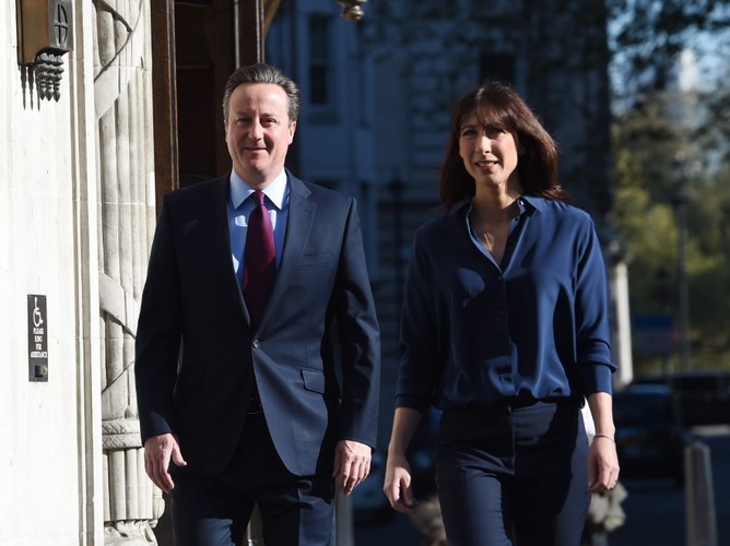 Samantha i David Cameronowie