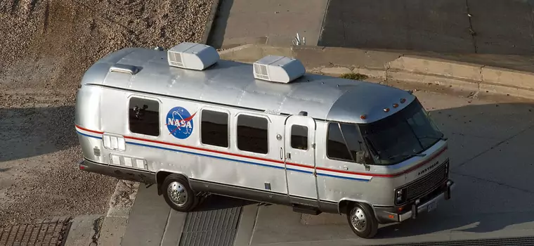 NASA szuka nowego samochodu dla astronautów