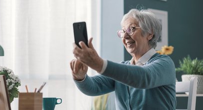 Seniorzy wkraczają w świat nowych technologii