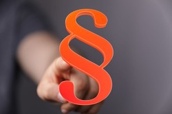 Prof. Kuźniar: ataki na Iran nie mają uzasadnienia , jeżeli chodzi o potencjalne zagrożenie. Uderzenia sprzeczne z prawem międzynarodowym