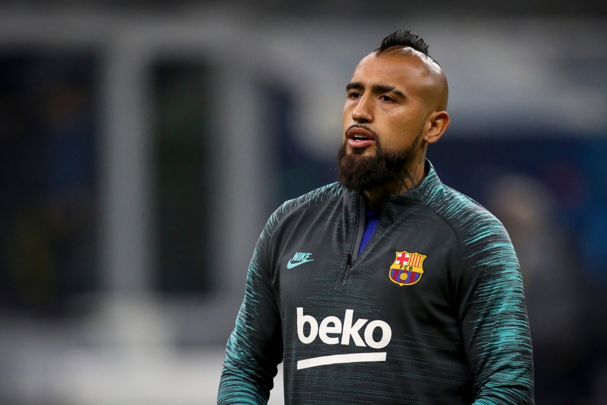 Liga hiszpańska: Konflikt w Barcelonie. Vidal domaga się pieniędzy