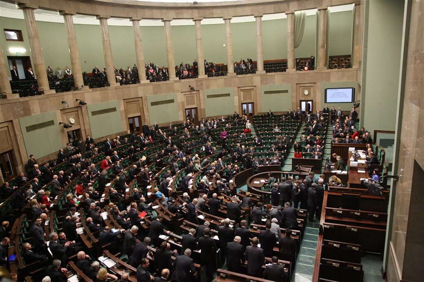 Sejm: Nie będzie zasiłku "drożyźnianego" na dziecko