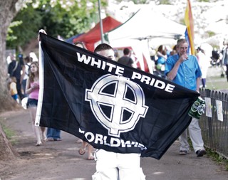 Faszystom, rasistom, nienawistnikom agresja nie uchodzi już bezkarnie