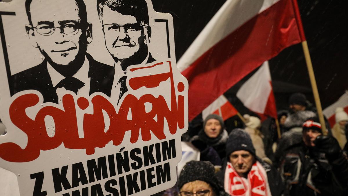 Protest pod Zakładem Karnym w Przytułach Starych.