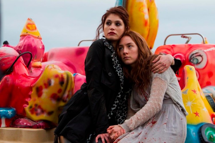 Gemma Arterton i Saoirse Ronan w 'Byzantium'