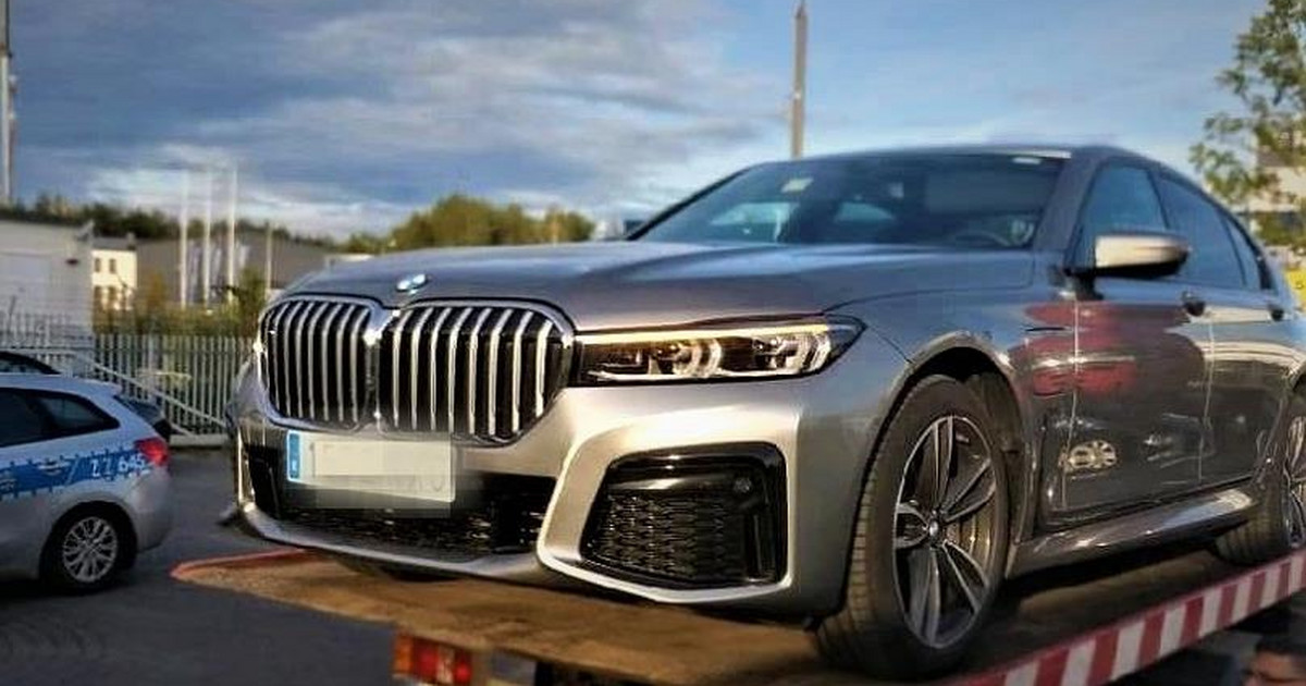 Straż graniczna odzyskała BMW za 500 tys. zł