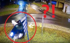 Lot przez rondo w Sulechowie. Kierowca napytał sobie biedy [WIDEO]