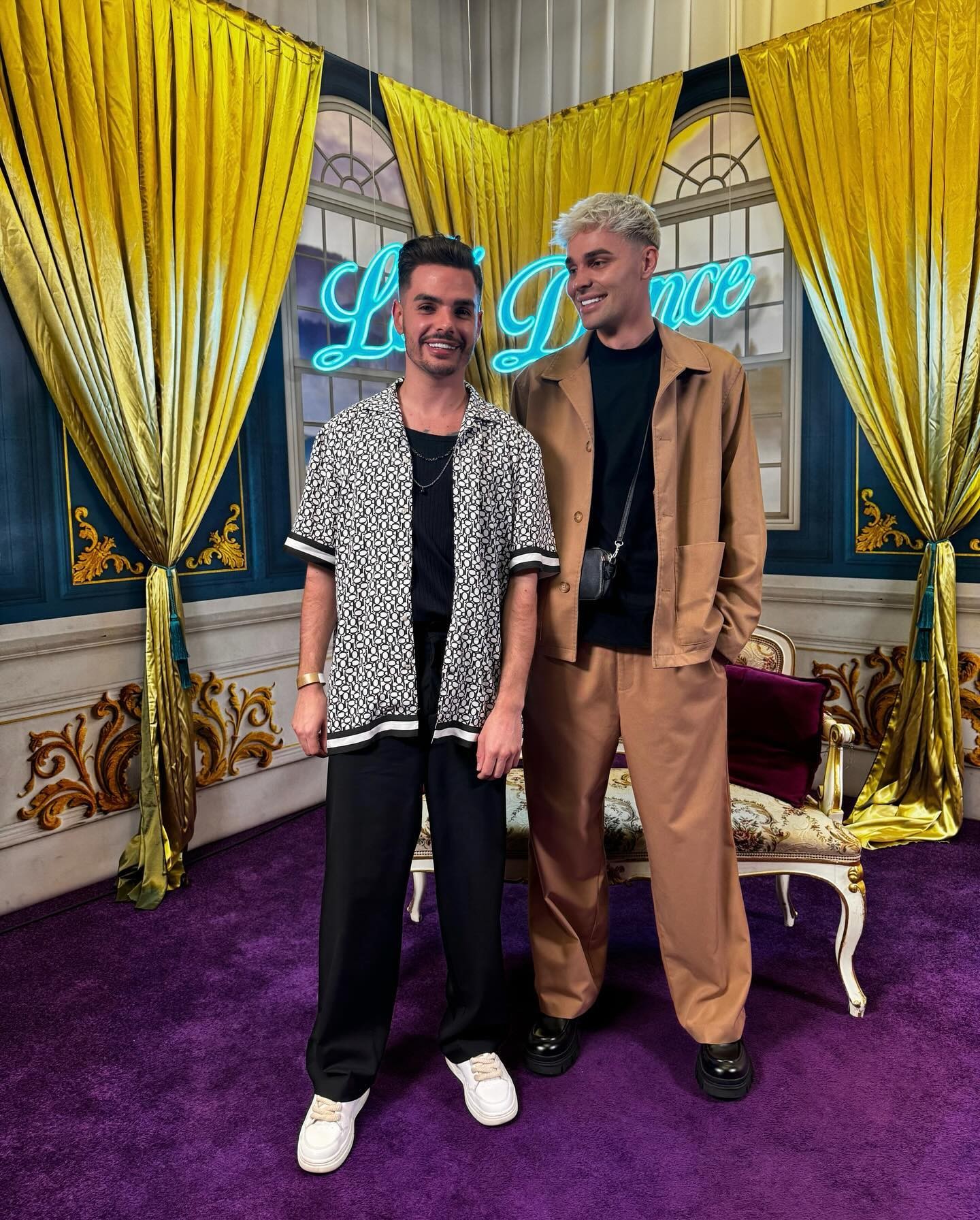 Celebritný kaderník Jirko Blatný (vpravo) a jeho partner Michal Dlhopolec. 