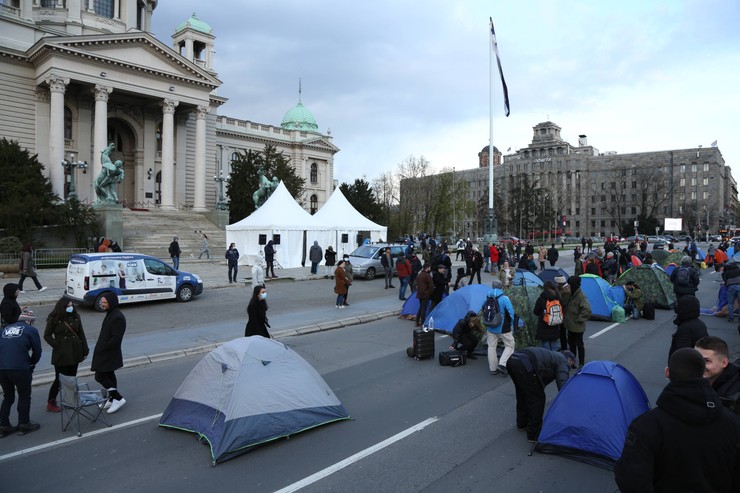 Protest frilenseri Skupština
