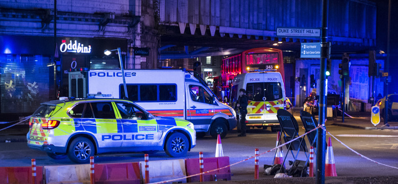 Ataki terrorystyczne w centrum Londynu. Sprawcy mieli na sobie atrapy pasów szahida
