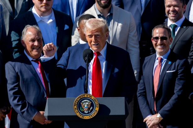 100 dni Trumpa. Jego cła wstrząsnęły rynkami i zburzyły system, a to jeszcze nie koniec