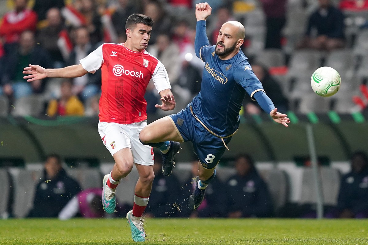 Vi­ctor Gomez i Riccardo Saponara