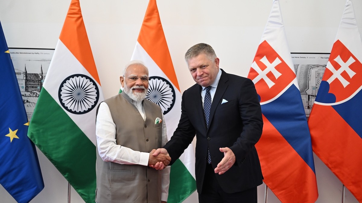 Premiér Robert Fico privítal v pondelok na Bratislavskom hrade predsedu vlády Indie Nárendru Módího.
