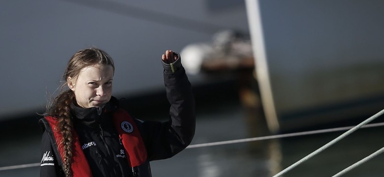 Greta Thunberg na szczycie COP25. Media wbijają szpilki: Łodzie, helikopter i fotel ze skór zwierząt
