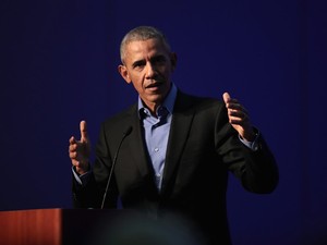 A napunk nem is folytatódhatna jobban: Így táncol Barack Obama Kenyában