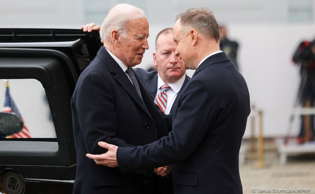 Joe Biden i Andrzej Duda znaleźli się na czele zestawienia polityków, którym ufają Ukraińcy