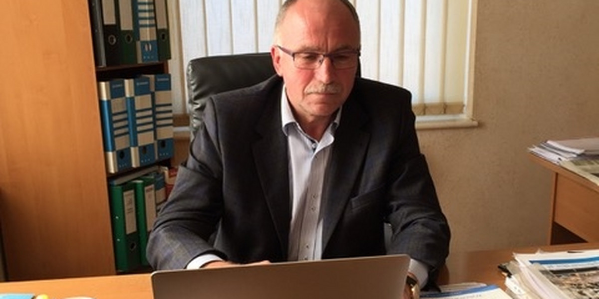 Na zdjęciu Paweł Siwak, właściciel przedsiębiorstwa Usługi Ślusarskie 