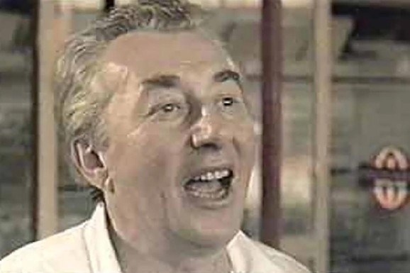 Ćerka našeg čuvenog glumca snimila je intimne scene sa Mikijem Manojlovićem, otac je nije podržao: Na vrhuncu slave šokirao sve kad je ODUSTAO OD KARIJERE