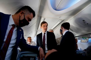 "Pokój" nad Arabią Saudyjską. Historyczny lot delegacji Izraela i USA z Tel Awiwu do Abu Zabi