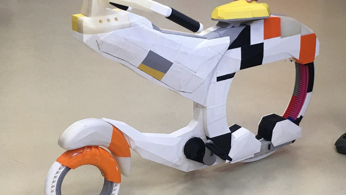 Skonstruowany na Politechnice Śląskiej rower z napędem hybrydowym zwyciężył w plebiscycie Soczewki Focusa 2017. Prototyp złożono z ponad 300 plastikowych części wydrukowanych na drukarkach 3D, wywalczył nagrodę w kategorii innowacje techniczne.