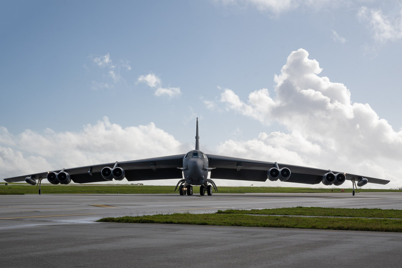 B-52 Stratofortess