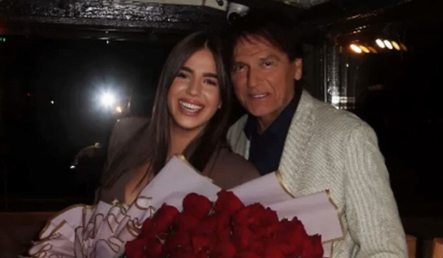 Una, Zdravko Čolić