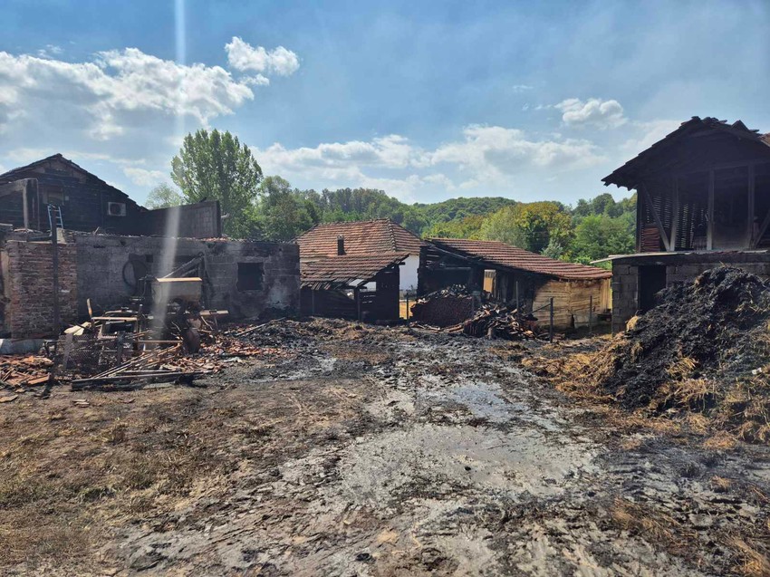 Decenijama gradili ono što je nestalo preko noći