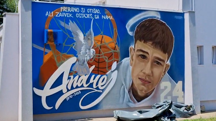 Mural posvećen ubijenom Andreju